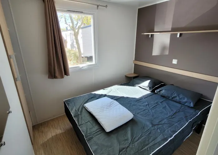 Mobil Home Vias A 900 M De La Plage * Vias