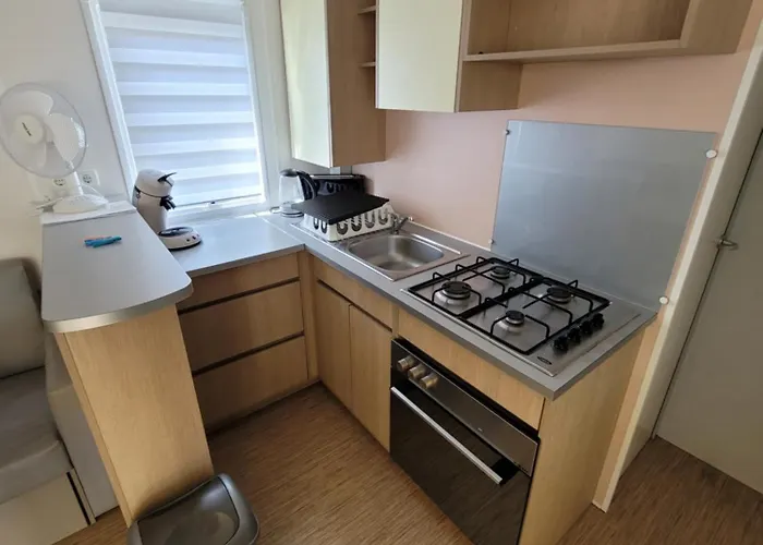 Mobil Home Vias A 900 M De La Plage Camping Vias